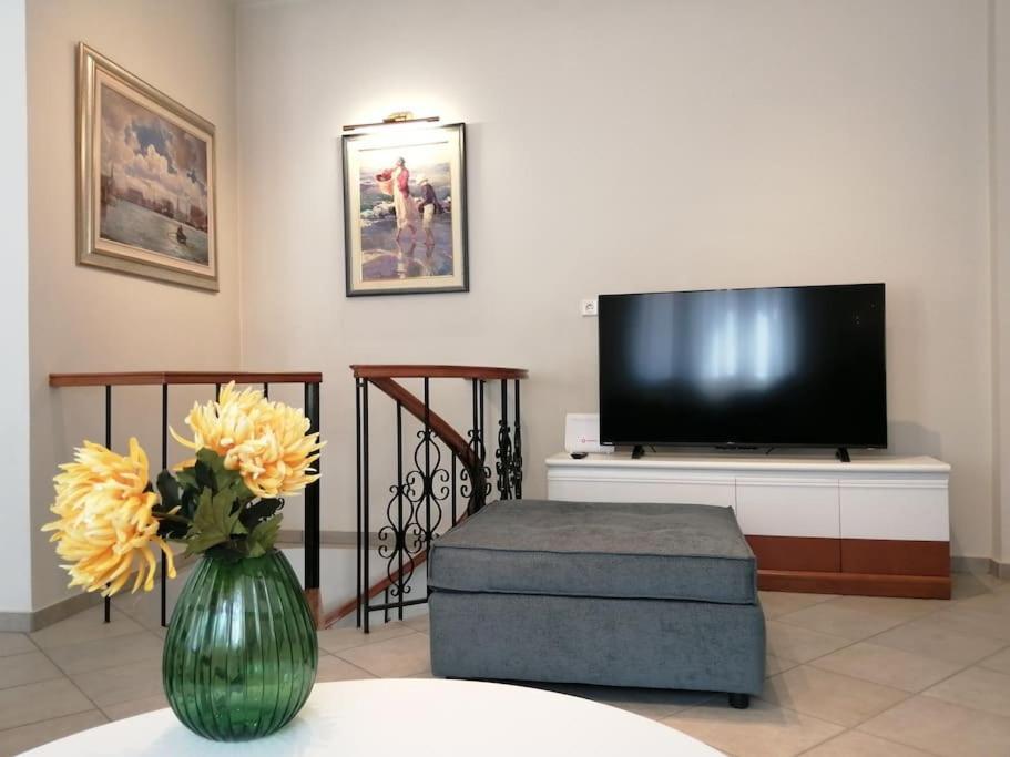 Three Elements Apartment โคนิทซา ภายนอก รูปภาพ
